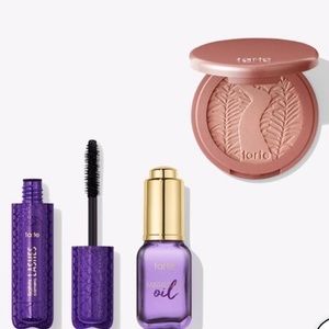 Tarte Discovery kit New in Box